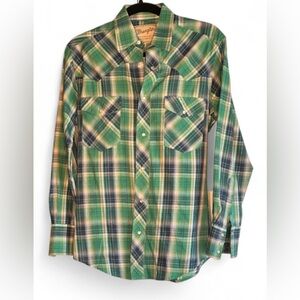 Wrangler Men's Blue and Green Plaid Button Down Shirt
